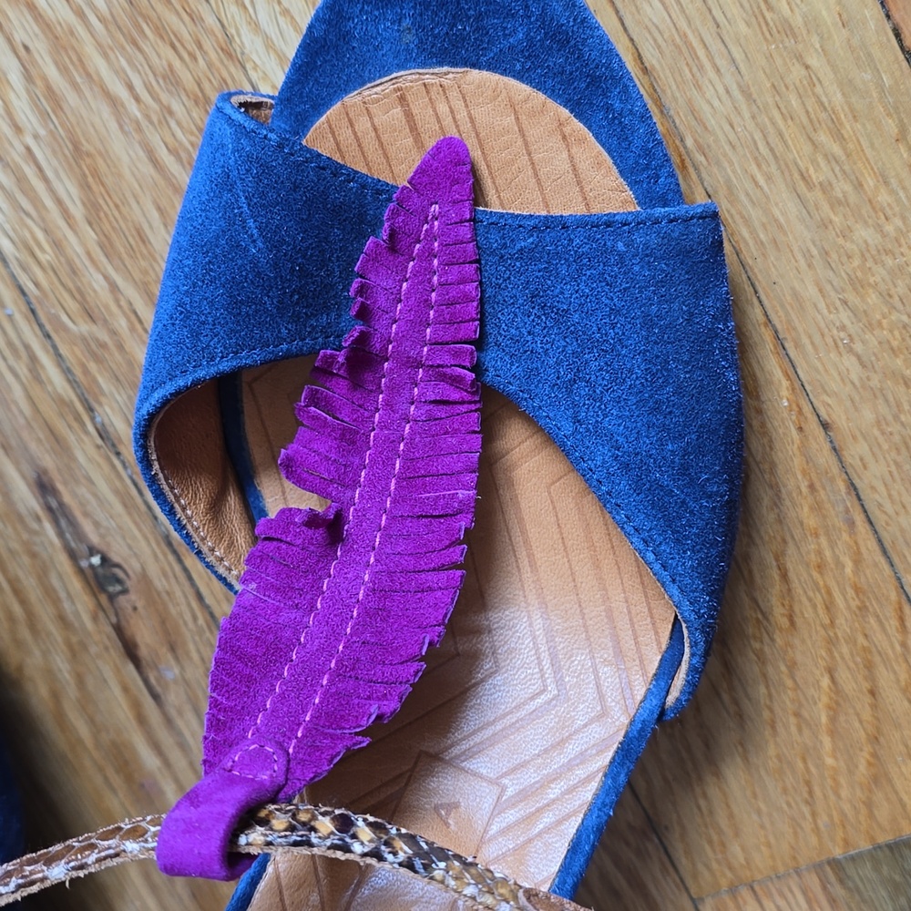Chie Mihara Blue and Pink Heeled Shoes - Picture 8 of 9